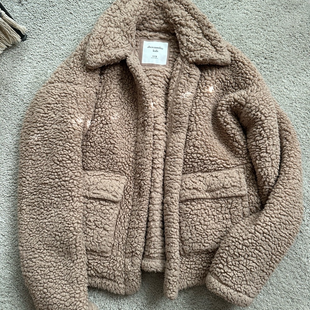 Abercrombie & Fitch Beige Sherpa Jacket
